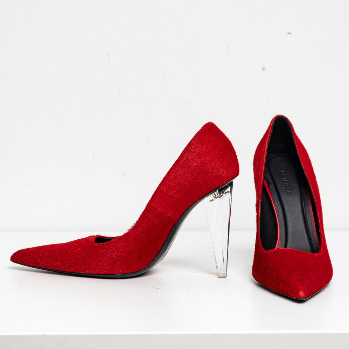 Ice Pump Pony Red EU40 #1