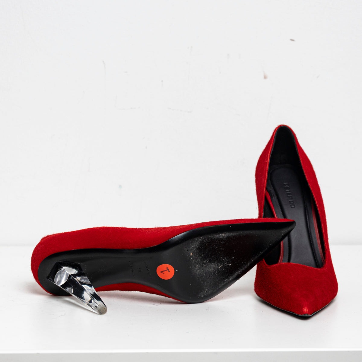 Ice Pump Pony Red EU40 #1