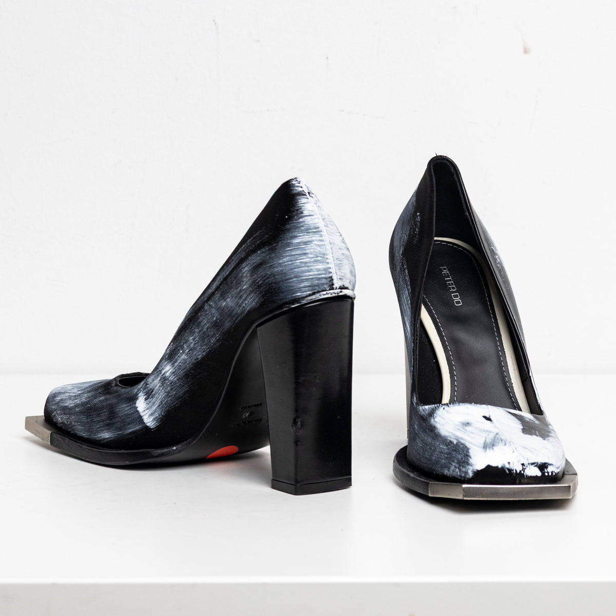 Metal Square Toes Pump Painted Black EU40