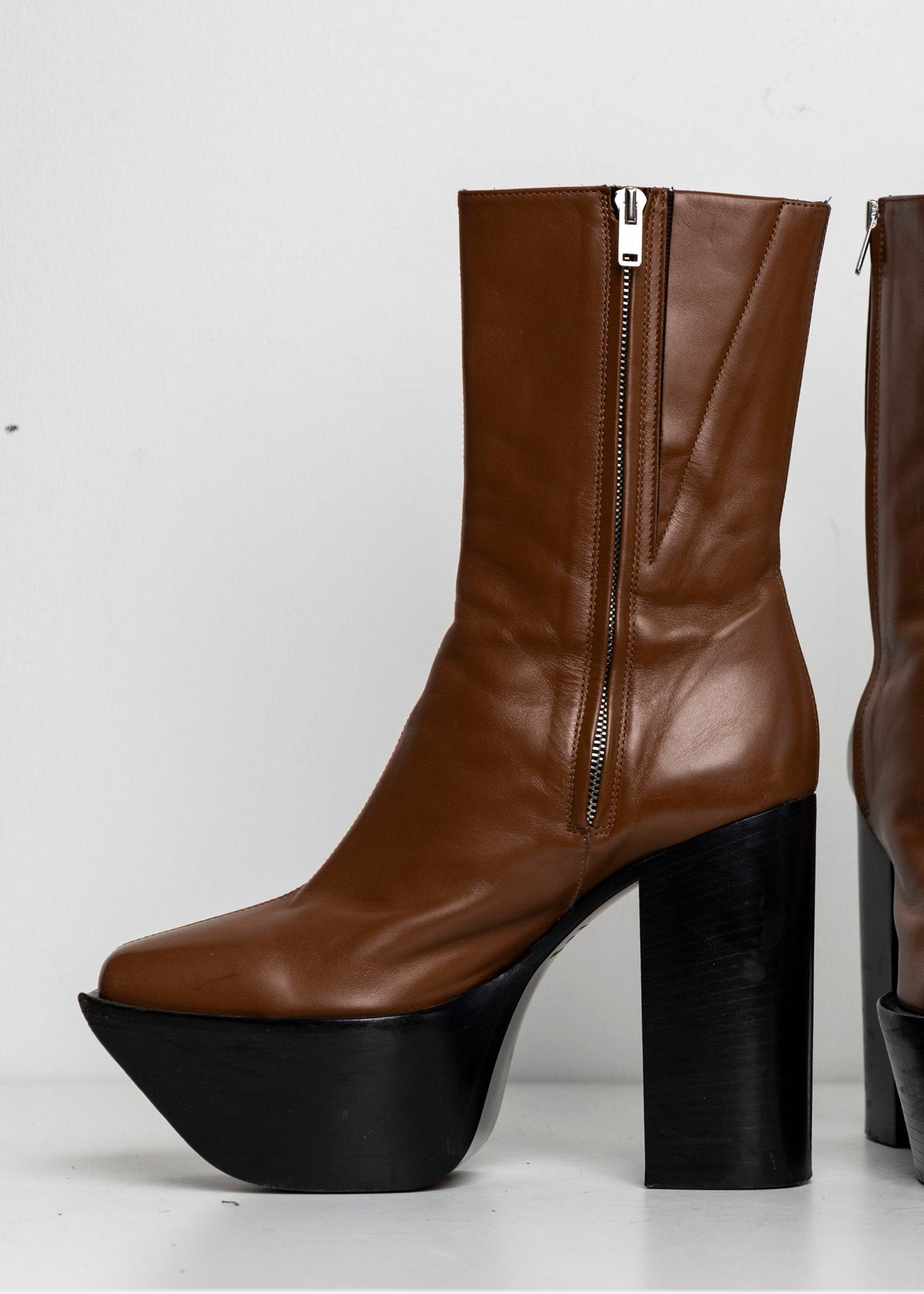 Platform Boots Brown Leather EU40