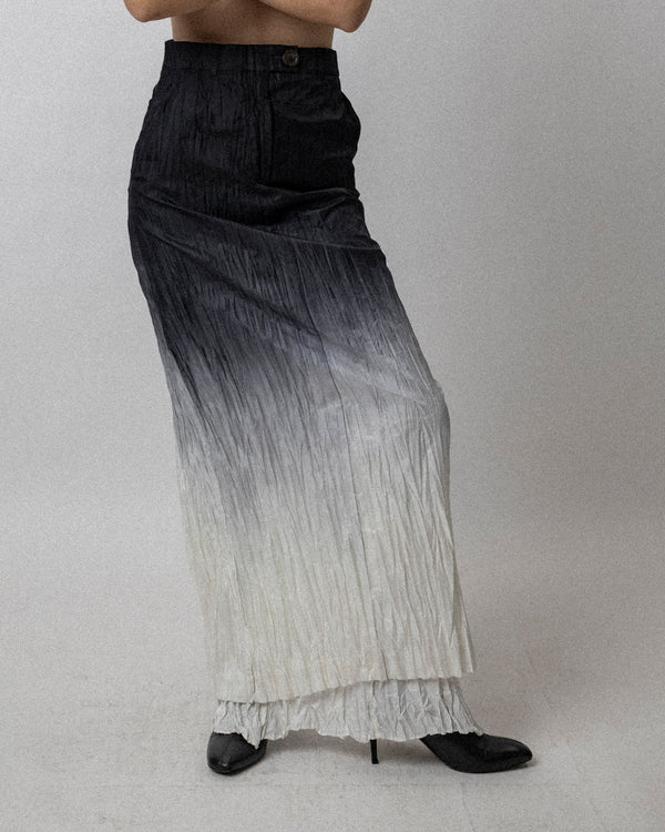 Crushed Ombre Skirt Black / White Waist 29''